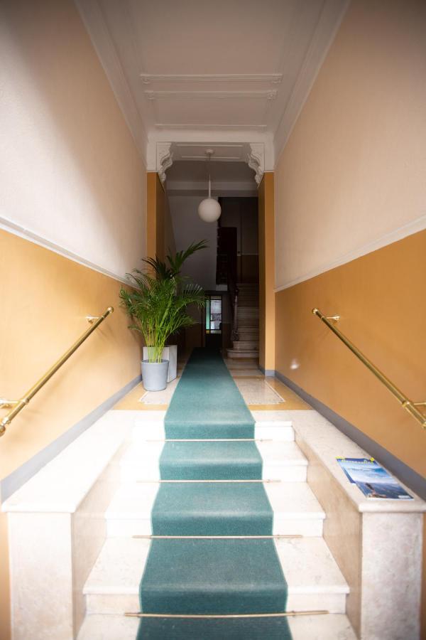 Apartment - Sacchini 16 Milan Exterior photo